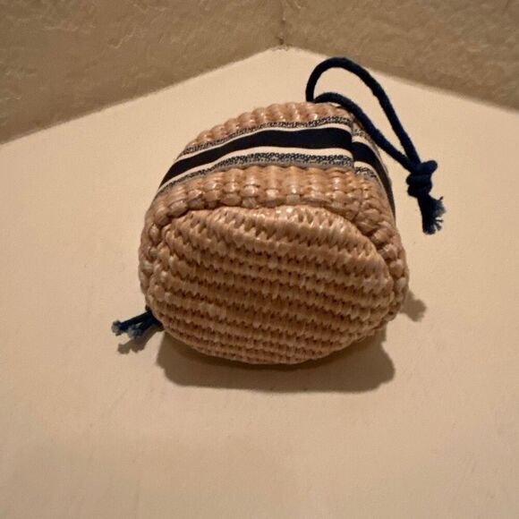 Christian Dior Beauty Mini Raffia Drawstring Top Bag Blue White Logo Coastal - Picture 6 of 10